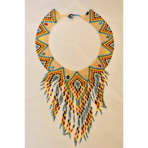 Jewelry - Beautiful Mexican Beaded Necklace